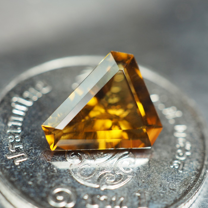 พลอยซิทริน (Citrine) 1.80 กะรัต
