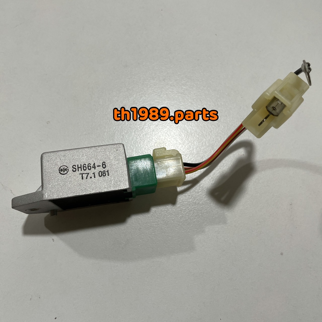 ชุดเรกกูเลเตอร์ แผ่นชาร์จ สำหรับรุ่น RC100 อะไหล่แท้ SUZUKI 32509-35400