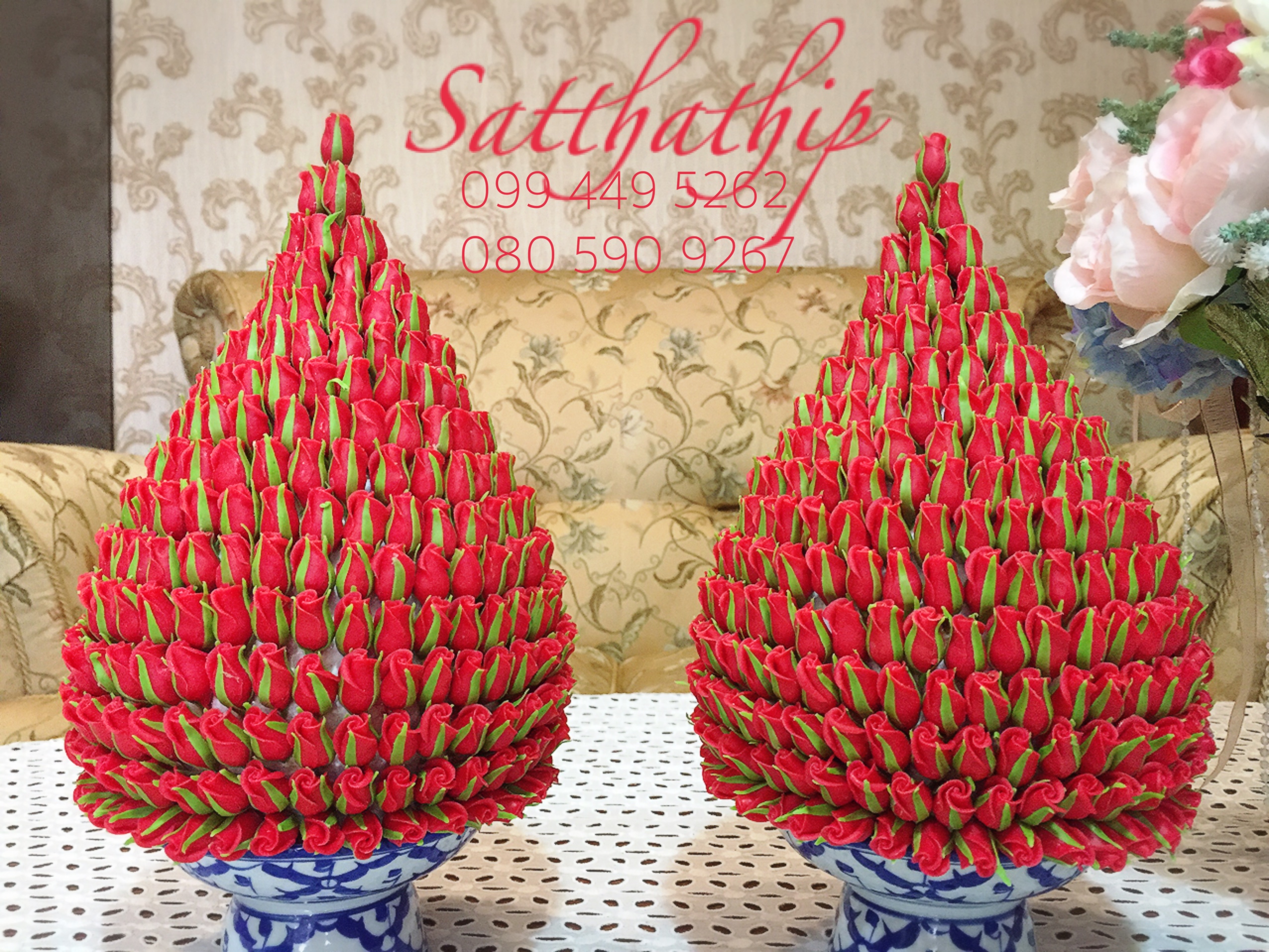 พานพุ่มดอกกุหลาบ ประดิษฐ์จากดิน [ุ6 นิ้ว 3,500 บาท/คู่]