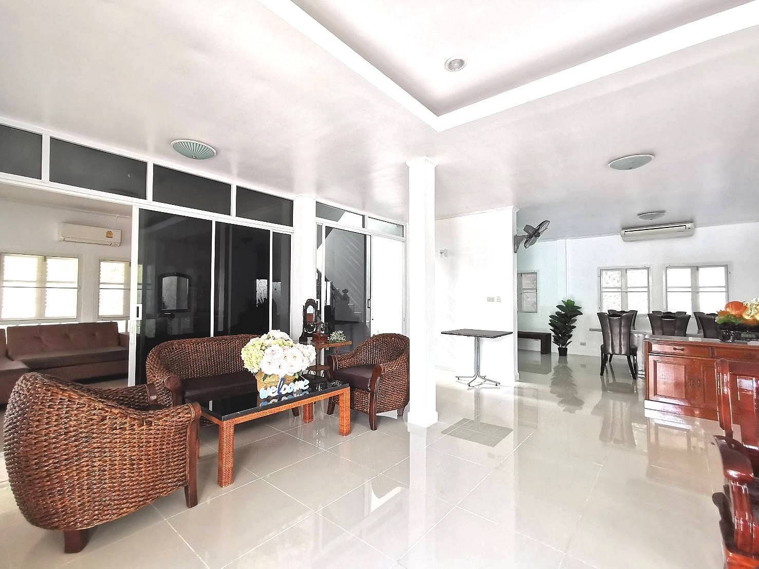 The Oriental House for rent