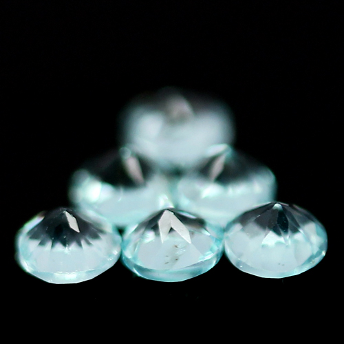 พลอยอะพาไทต์ (Apatite) 2.98 กะรัต 81 ชิ้น 2 มม.