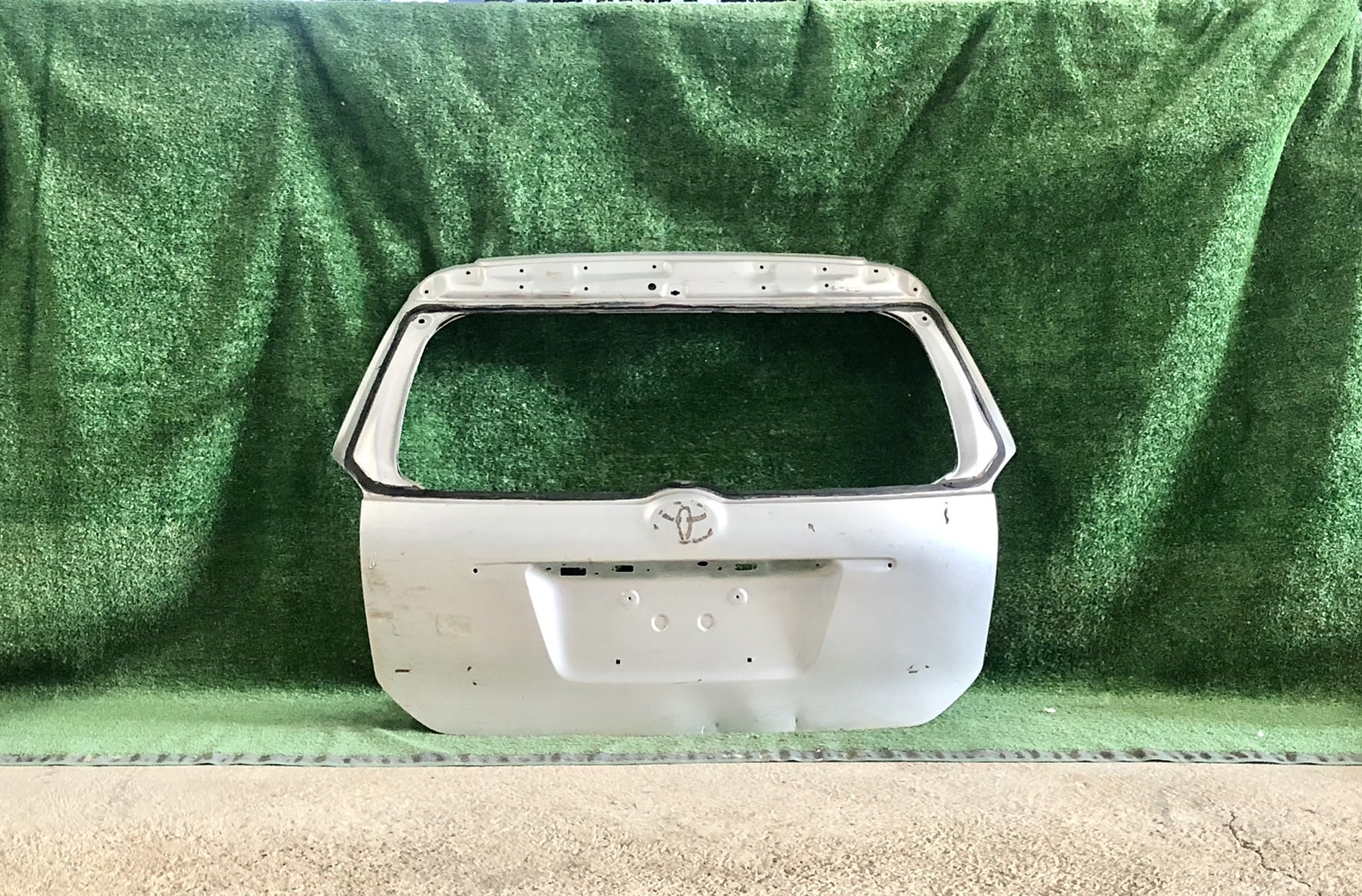 ฝาปิดท้าย Toyota Wish