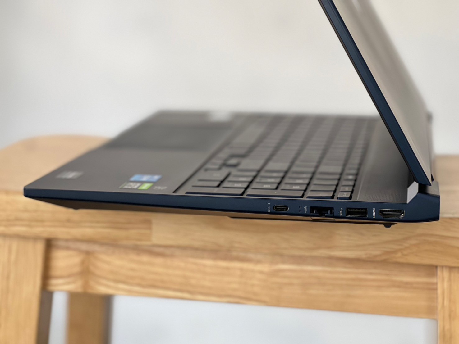 HP VICTUS 15-FA0154TX (PERFORMANCE BLUE)