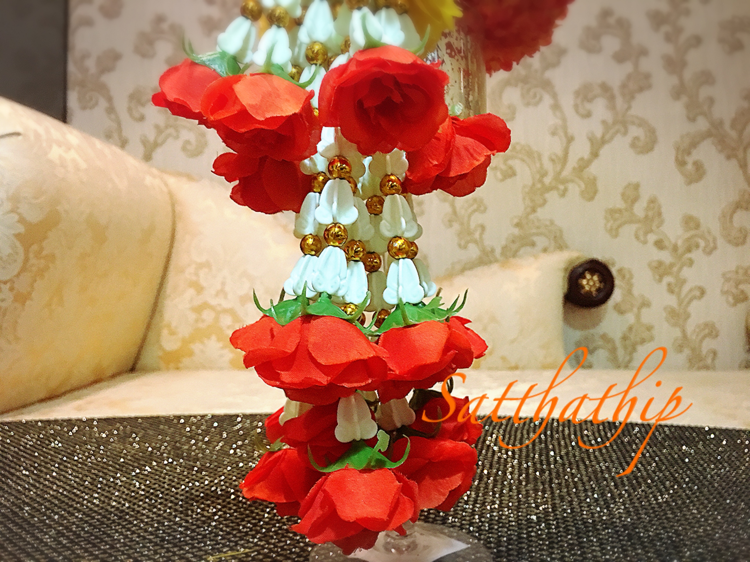 พวงมาลัยผ้า - พวงมาลัยดอกมัม ประดิษฐ์ - พวงมาลัยถวายศาลพระภูมิ - Fabric Garland