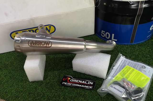 ท่อ Arrow สลิปออน รุ่น Pro race สำหรับ Duke 390 2017+ (For Exhibition only)