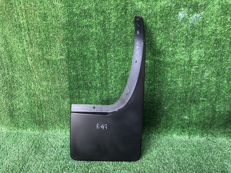 แผ่นกันโคลนรถยนต์