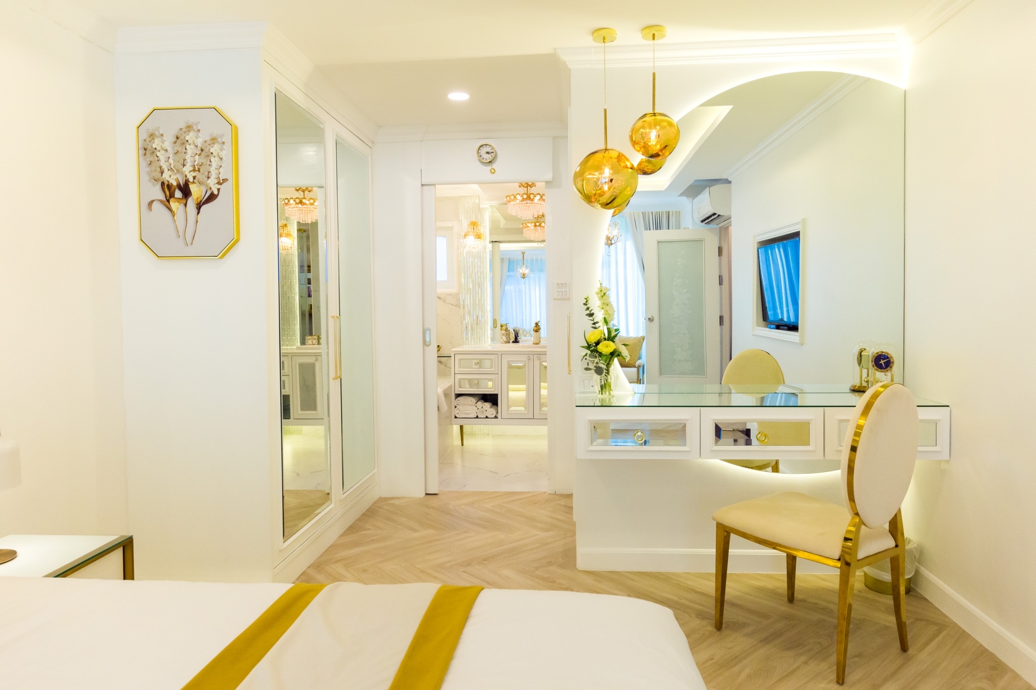 Luxury Newly Decorated Private Home available for Rental