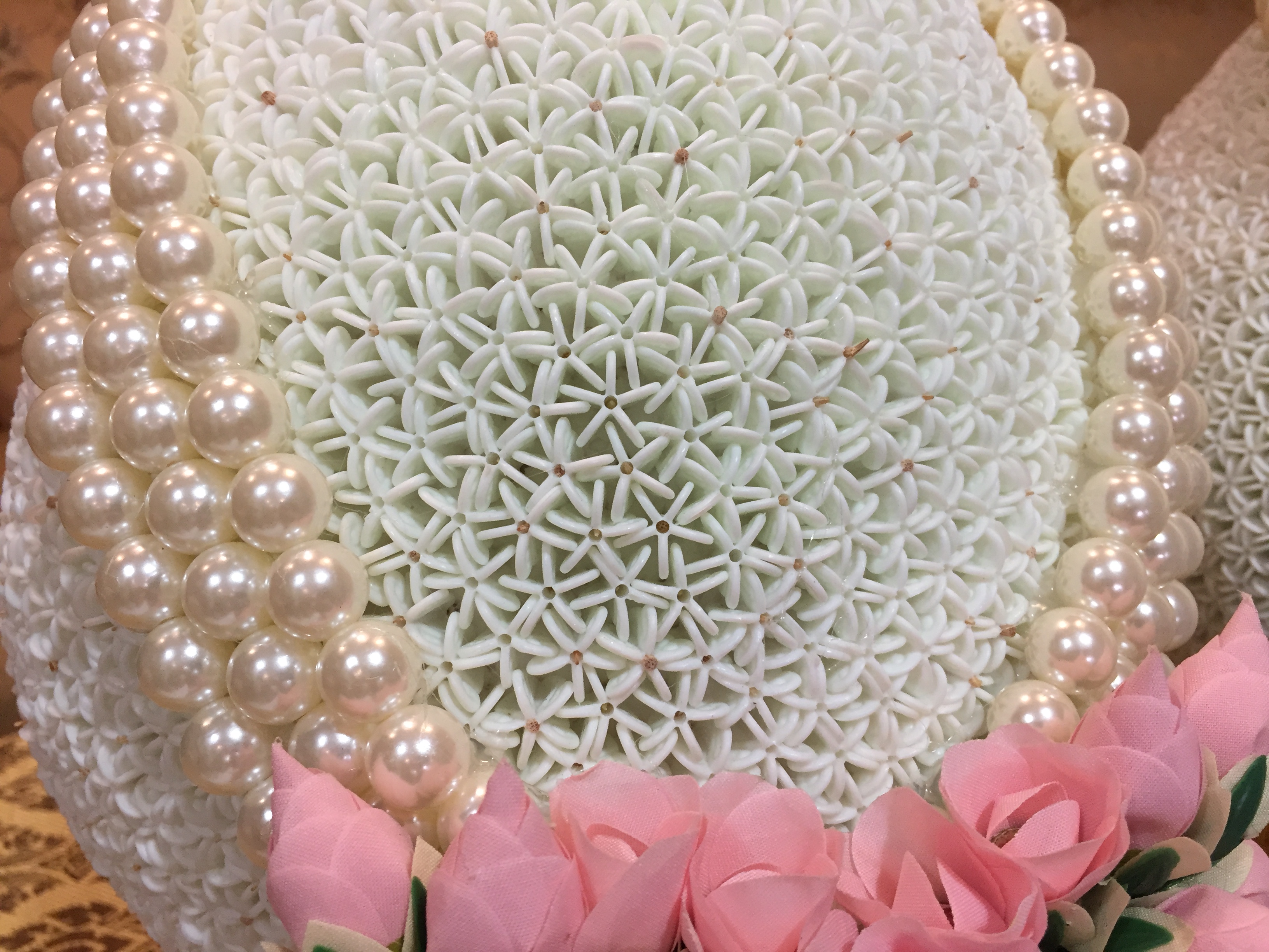 พานพุ่ม - พานพุ่มสักการะ - พานพุ่มดอกรัก - พานพุ่มดอกรักประดิษฐ์ (พลาสติก) - พานพุ่มสีขาว - Panpum