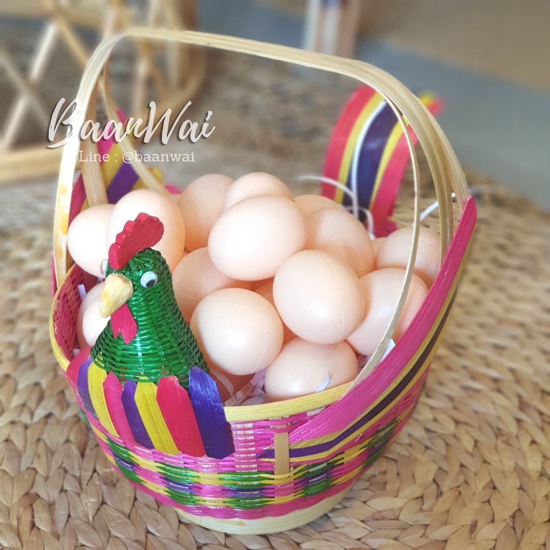 ตะกร้าไก่ ตะกร้าใส่ไข่ ตะกร้าไม้ไผ่ ตะกร้าไม้ไผ่สานทรงไก่ (Random)