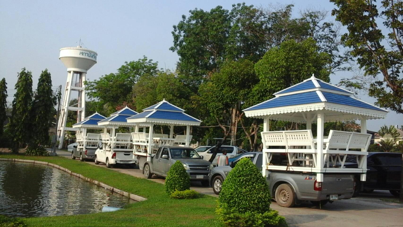 ( รหัส A2 ) ศาลา ไม้สัก สีเงา หลังตั้ง หลังคาสีขาว / ขนาด 2.00 x 2.00 x 3.00 เมตร