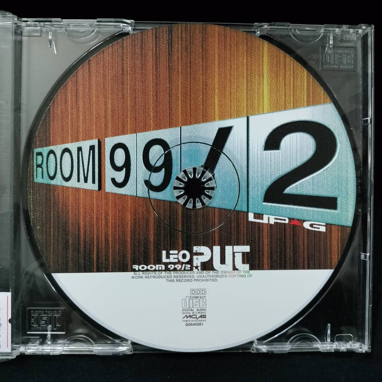 ลีโอ พุฒ - Room 99/2 / แผ่นดี