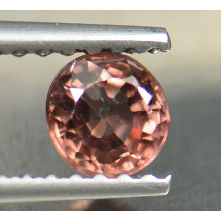 พลอยเพทายดิบ (Zircon) 0.50 กะรัต