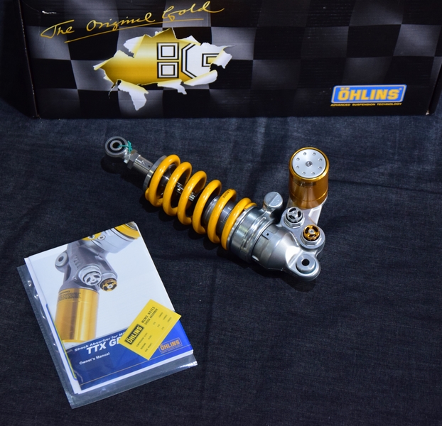 โช้คหลัง ohlins รุ่น TTX GP ตัวท้อปสุด สำหรับ R1 / R1M 2015+