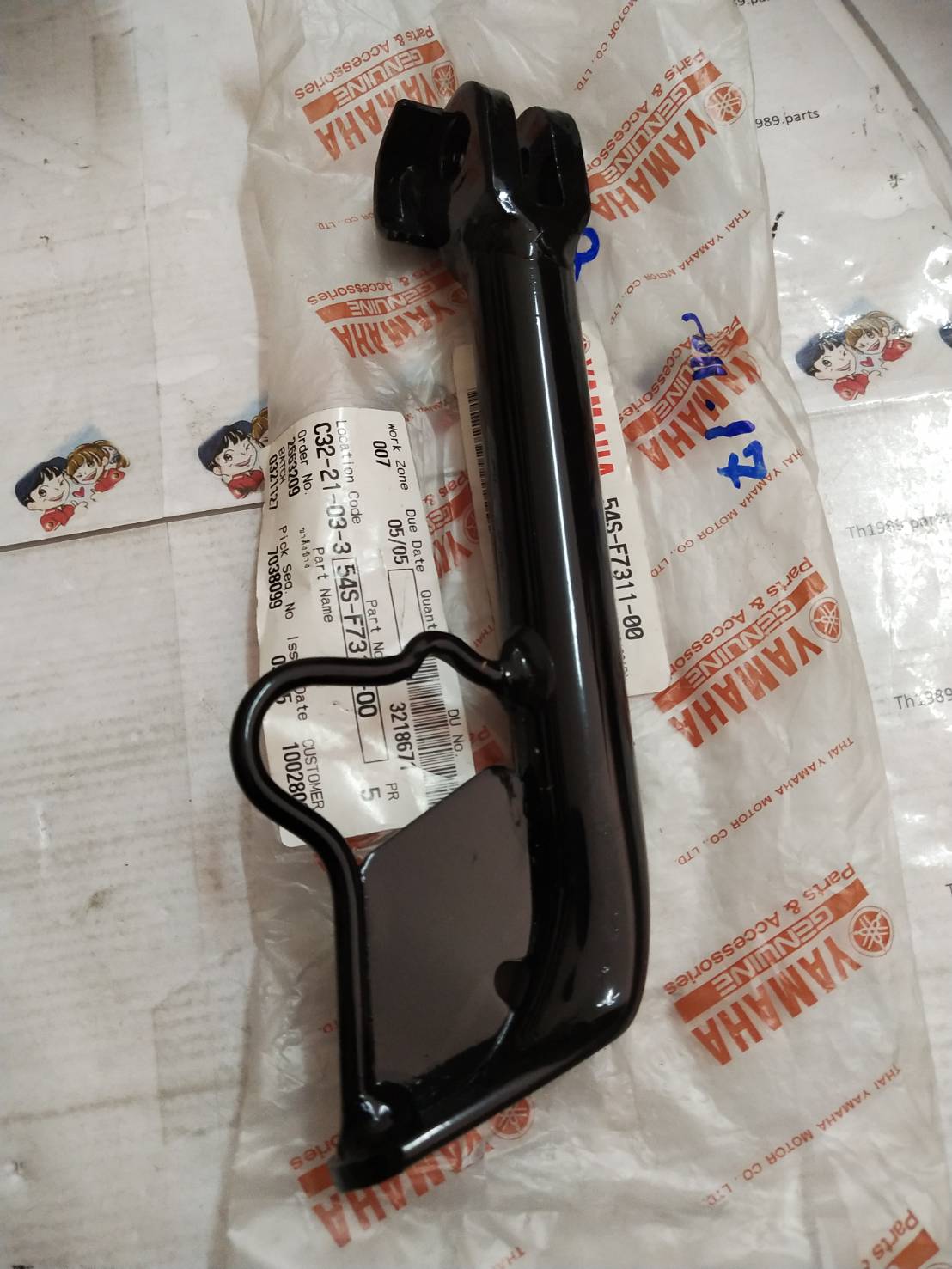 54S-F7311-00 ขาตั้งข้าง MIO115i , FINO FI หัวฉีด อะไหล่แท้ YAMAHA