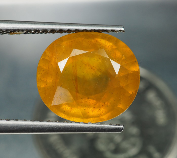 บุษราคัมอัฟริกาสีเหลือง (Sapphire) 6.50 กะรัต