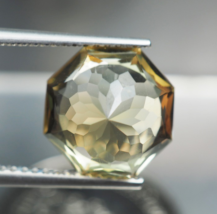 พลอยซิทริน (Citrine) 4.10 กะรัต