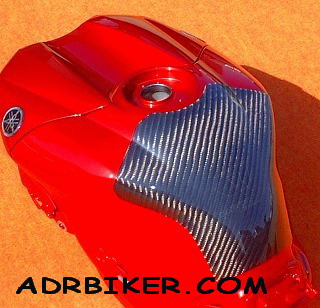 แผงคาร์บอนเคฟล่าห์กันรอยตัวถัง clever wolf สำหรับ R1