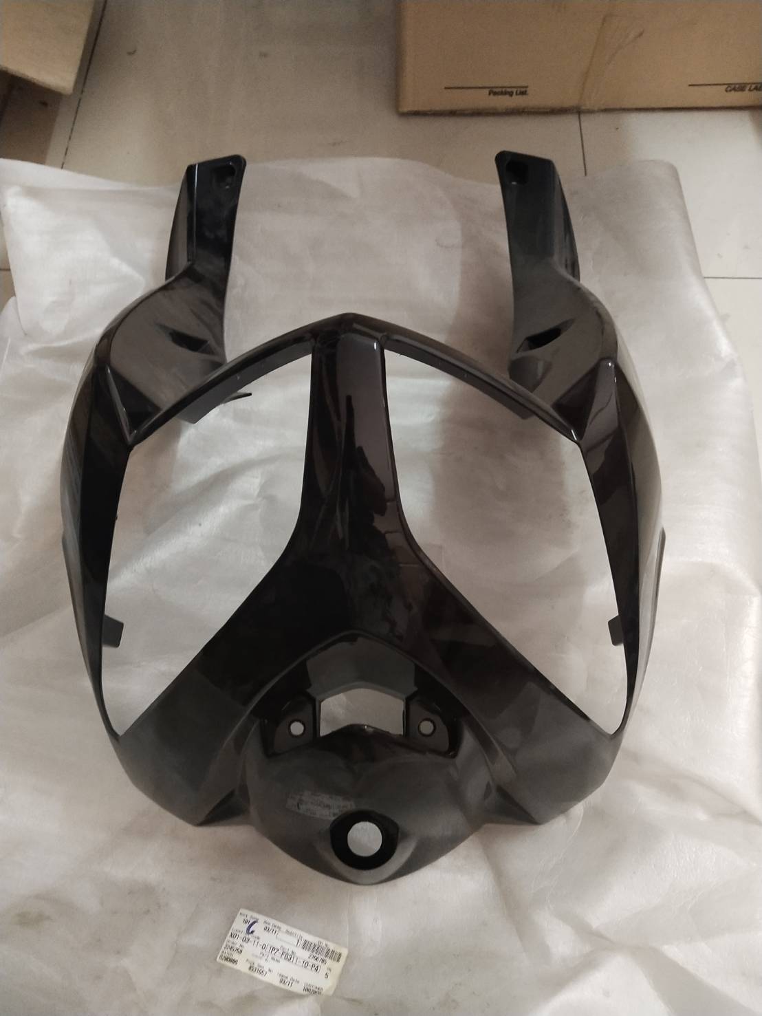 บังลมหน้า สีดำ สำหรับรุ่น NOUVO MX อะไหล่แท้ YAMAHA 1P7-F8311-10-P4