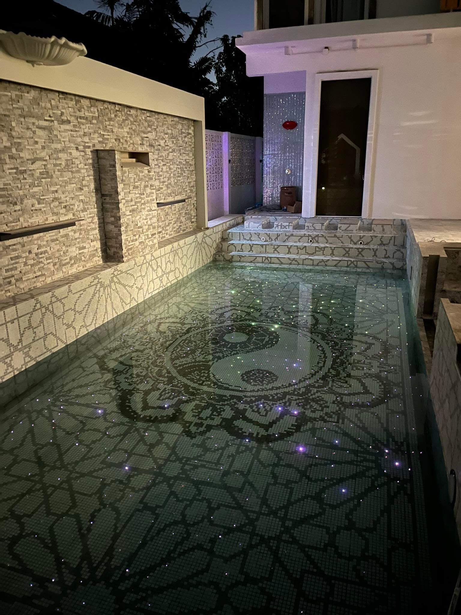 House for Rent / Sell