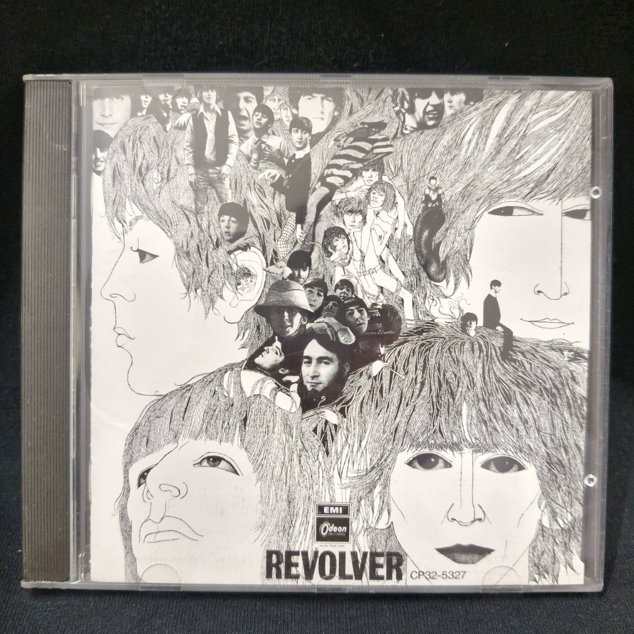 The Beatles – Revolver / JAPAN / มีรอยบ้าง
