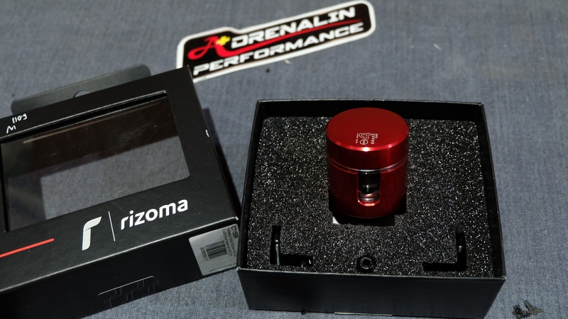 Rizoma -กระปุกน้ำมัน Notch (Fluid Tank)