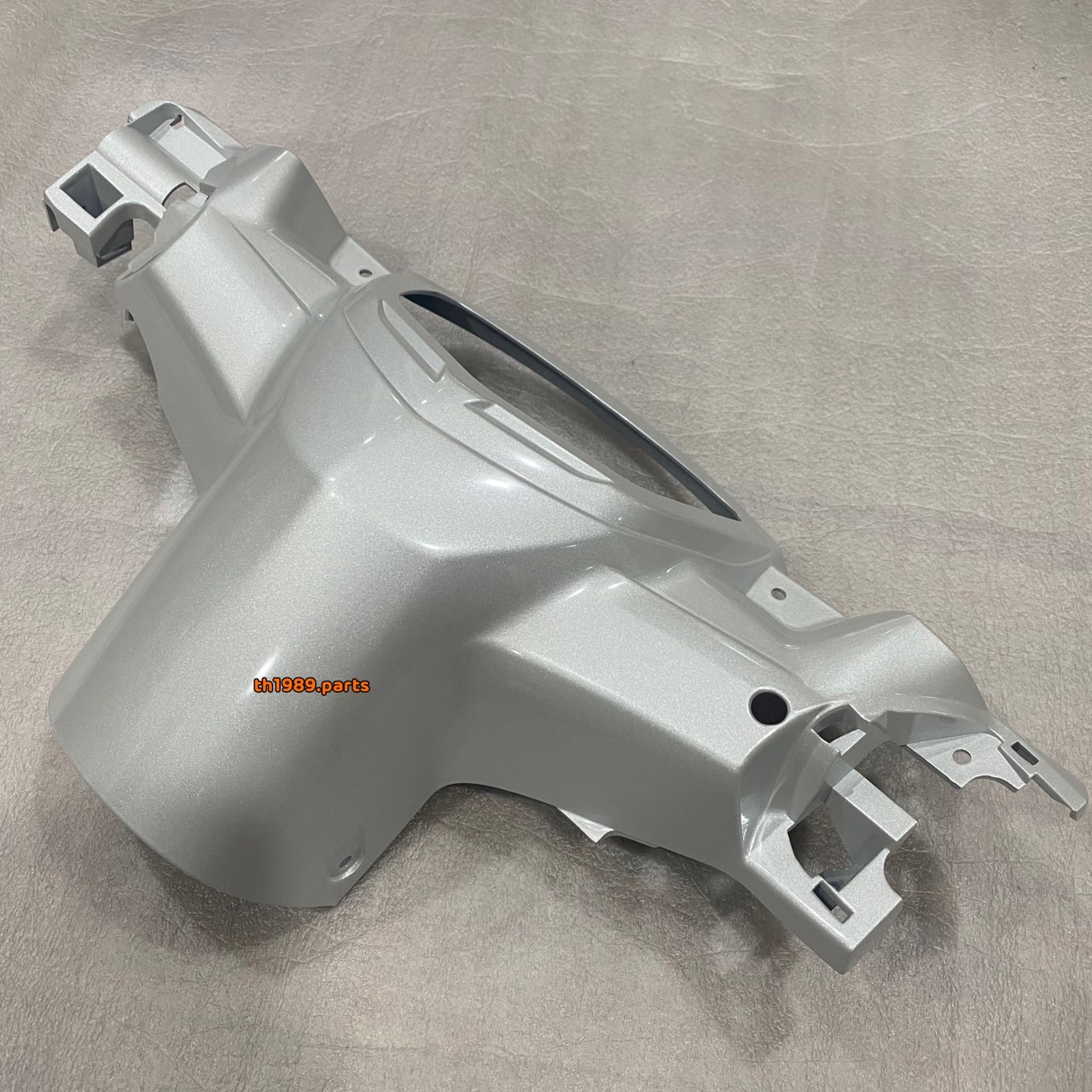 5YP-F6145-00-P3 ฝาครอบเรือนไมล์สีขาว SPARK135 2005-2006 สีขาว(0390, BWC1) อะไหล่แท้ YAMAHA