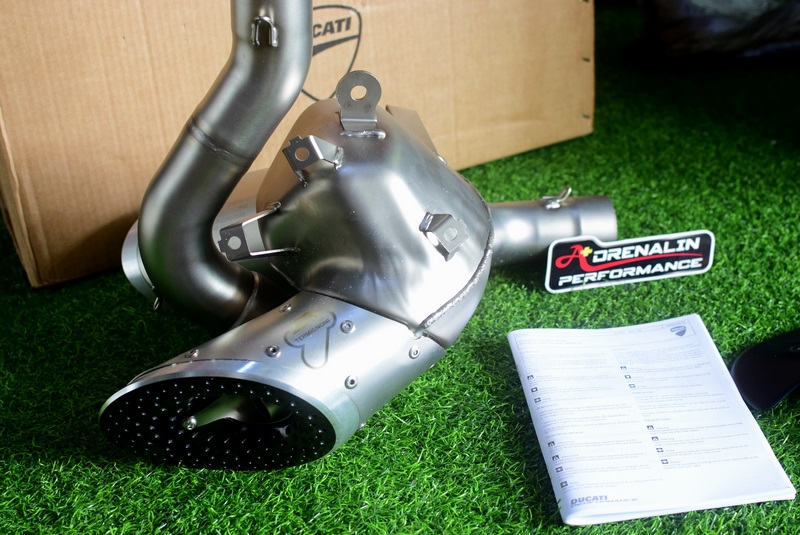 ท่อ Termignoni สำหรับ Ducati X-diavel (For Exhibition only)