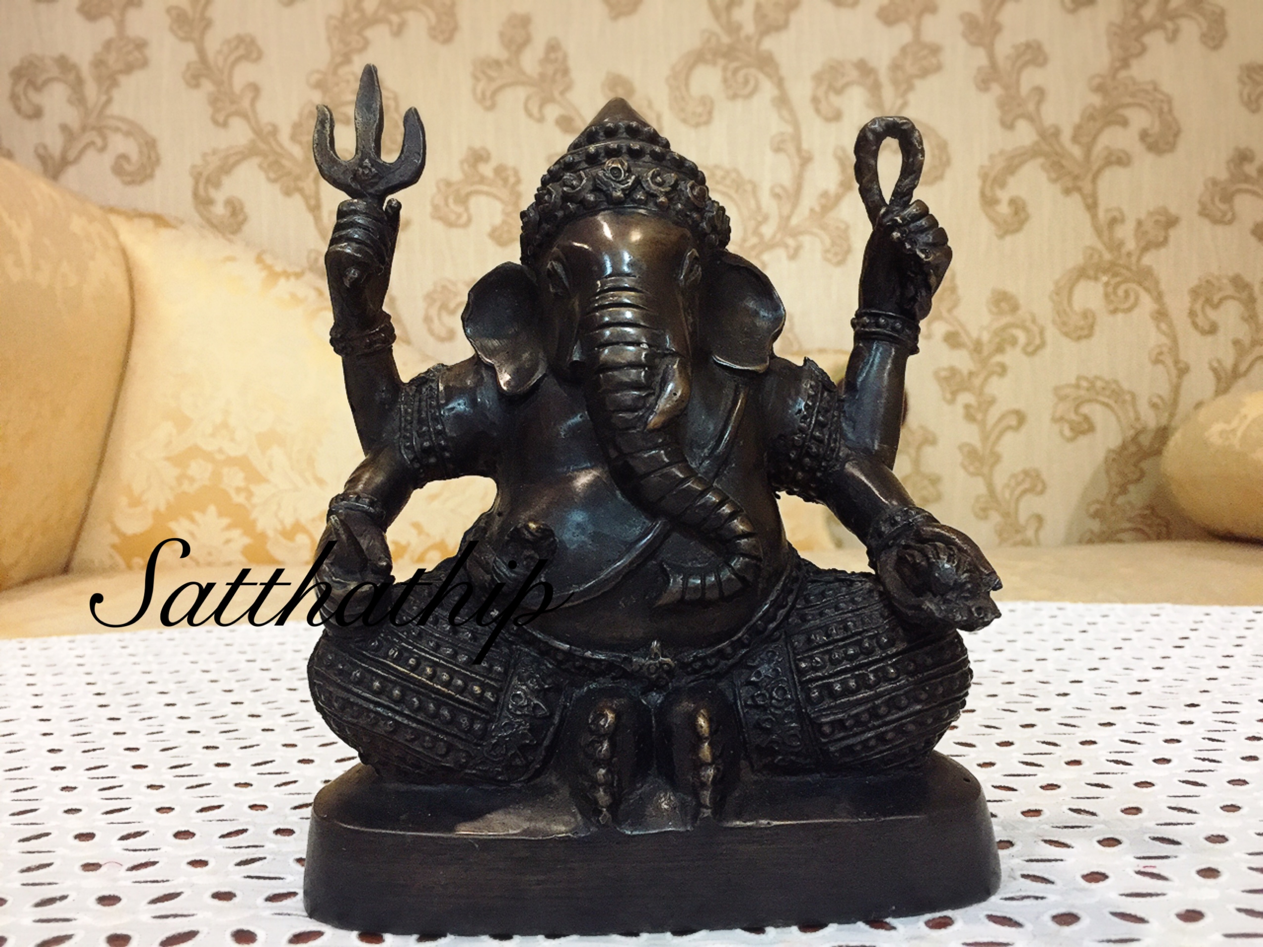 พระพิฆเนศปาง พระรีนาโมจัน คณปติ (ทองเหลือง รมดำ) - Ganesha: Lord of Success