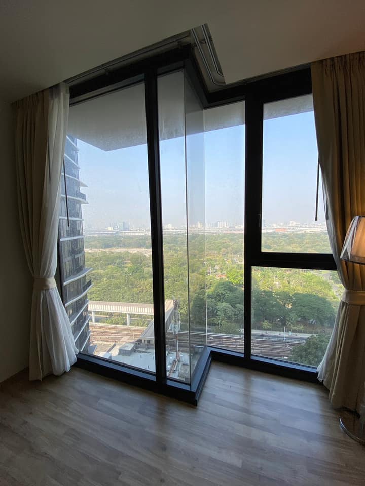 The Line Jatujak - Mochit