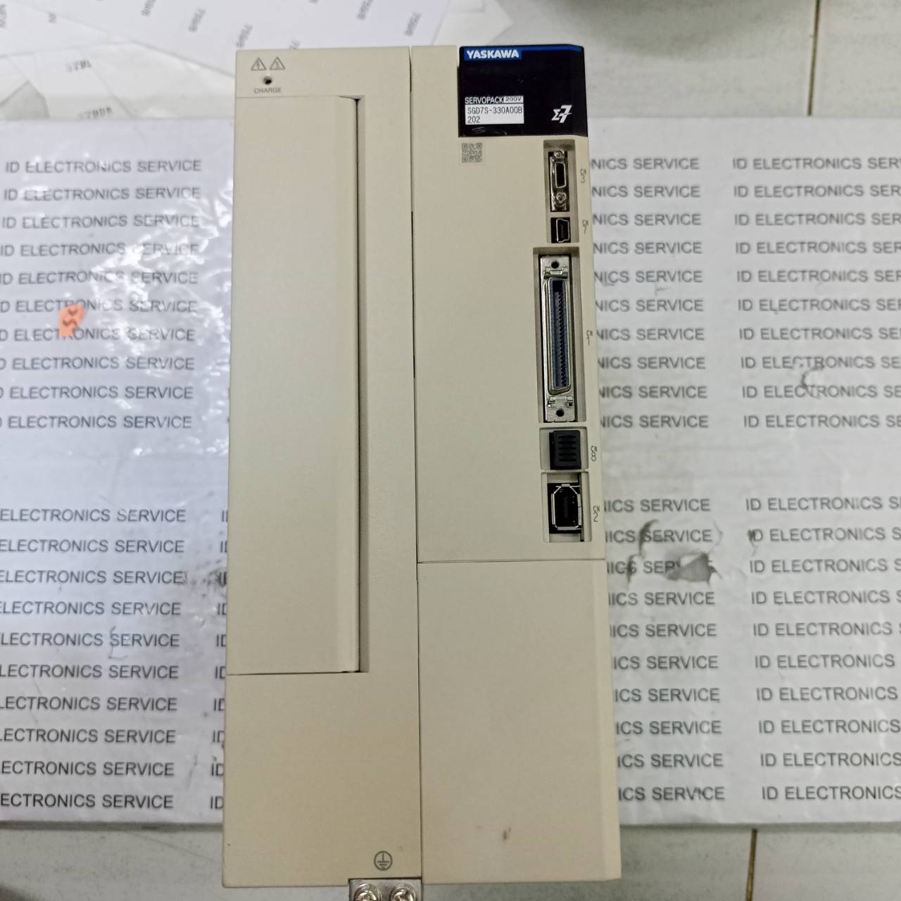 SGD7S-330A00B202 YASKAWA SERVO DRIVE