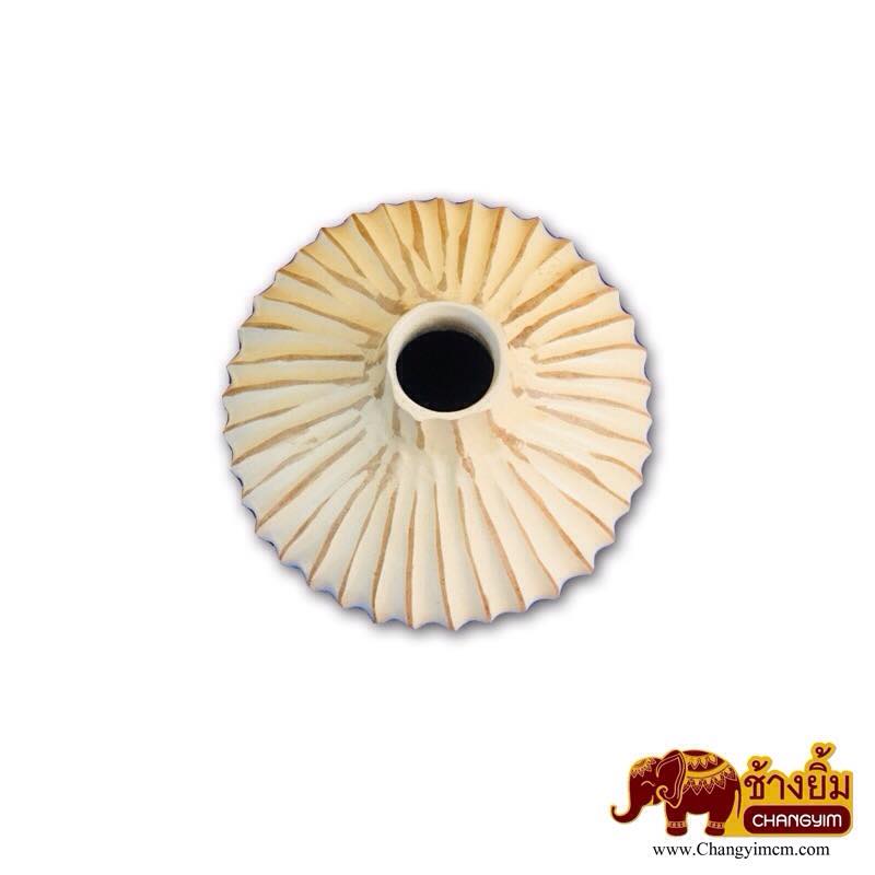 แจกันขูดบวบ ( สีขาว )