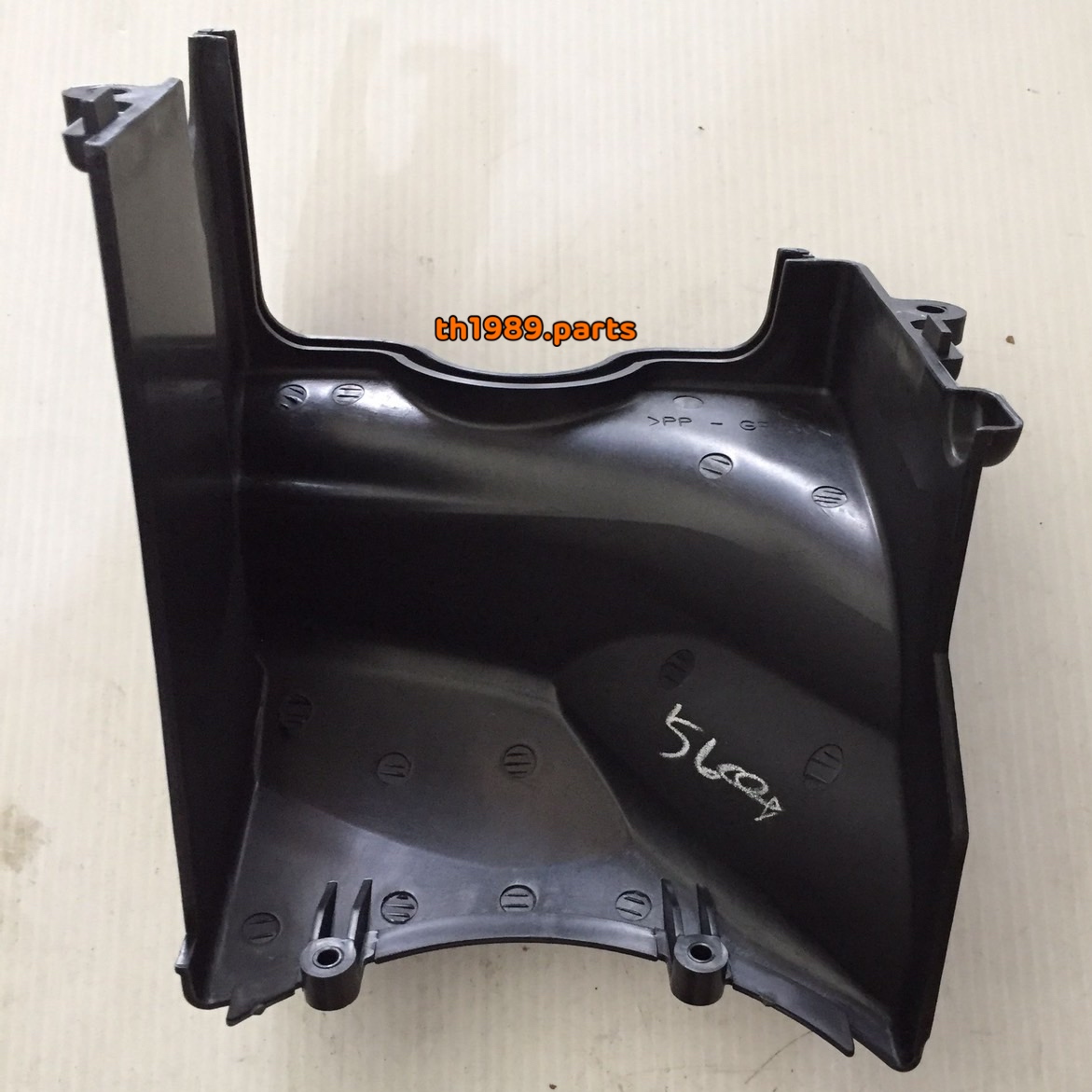 ฝาครอบพัดลม ตัวที่ 1 รุ่นที่ใช้ UY125-D STEP125 อะไหล่แท้ SUZUKI 17131-46G00-000