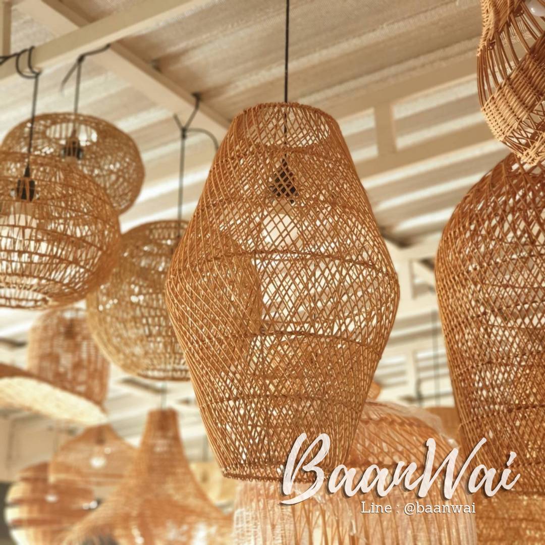 โคมไฟหวาย ทรงสูง สานไขว้ ขนาด 38*60 cm