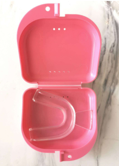 กล่องเก็บรีเทนเนอร์,กล่องรีเทนเนอร์,กล่องใส่รีเทนเนอร์