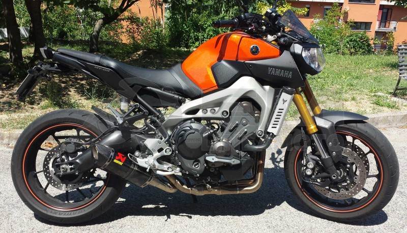 ท่อ Akrapovic full system Titanium สำหรับ FZ9, MT09, FJ09 (For Exhibition only)