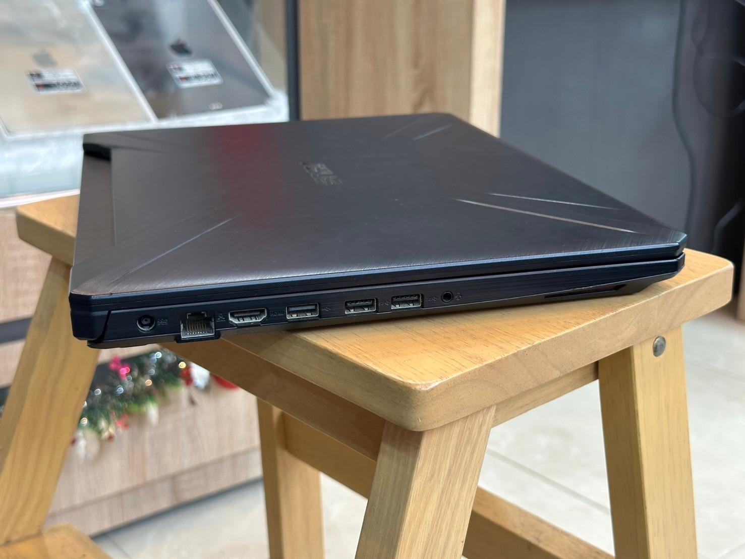 ASUS TUF GAMING FX505DT-AL043T