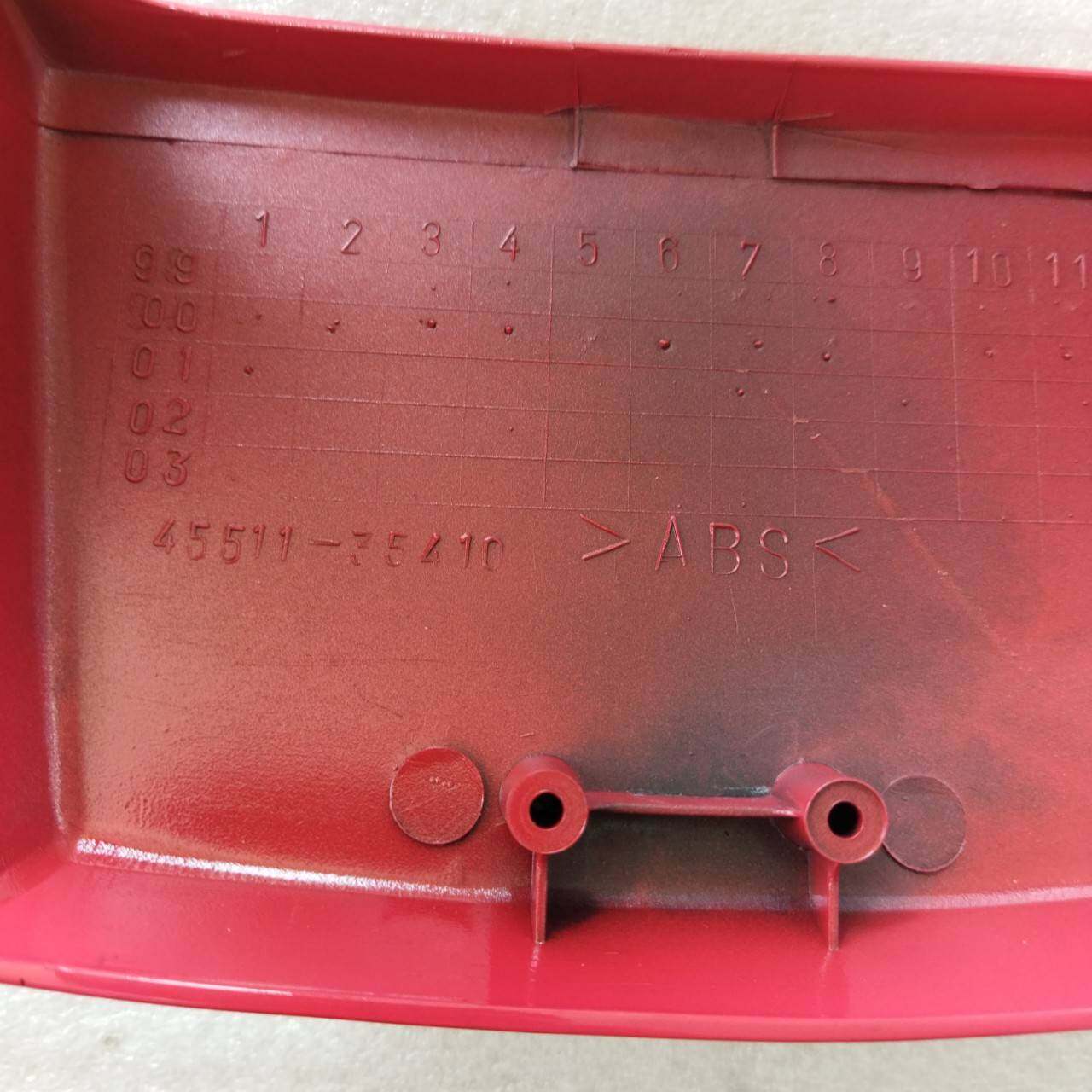 45510-35410-380 ฝาครอบท้ายเบาะ (สีแดง) สำหรับรุ่น RC100J อะไหล่แท้ SUZUKI