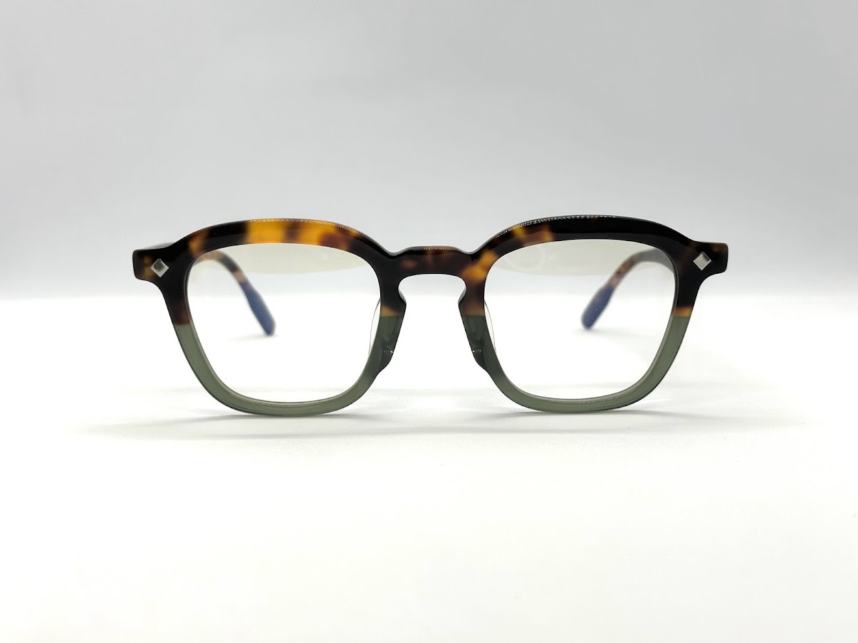 Clique glasses รุ่น Mignon สี Tortoise-Green