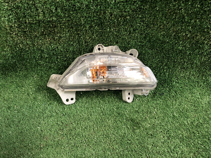 ไฟเลี้ยวหน้า R mazda3 2014-2018