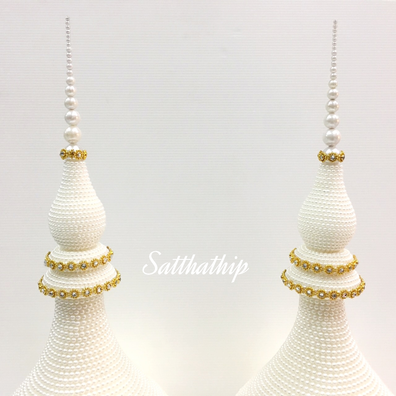 พานพุ่ม - พานพุ่มสักการะ - พานพุ่มเงินทอง - พานพุ่มสีขาว [8 นิ้ว/ 3,800บาท/คู่]