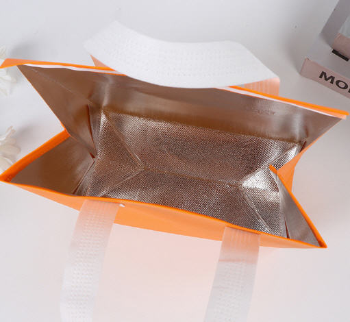 ถุงเก็บอุณหภูมิ,ถุงเก็บความเย็น,สกรีนโลโก้