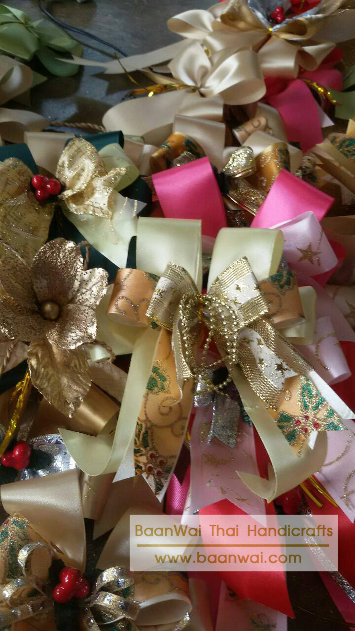 "งานตัวอย่าง" รับทำโบว์ติดกระเช้า โบว์ติดของชำร่วย โบว์ของขวัญ โบว์รางวัล โบว์ประกวด โบว์ติดรางวัล