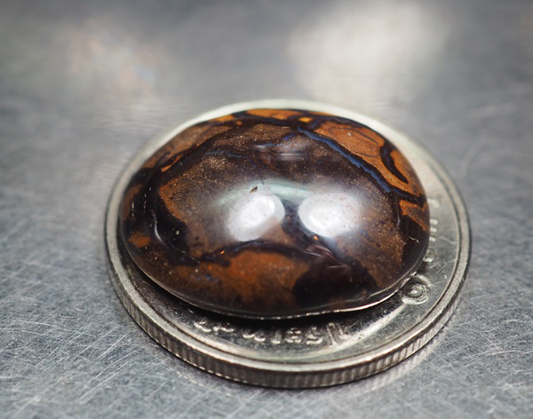 เมตริกมัลติโอปอล (Matrix Boulder Opal) 10.40 กะรัต
