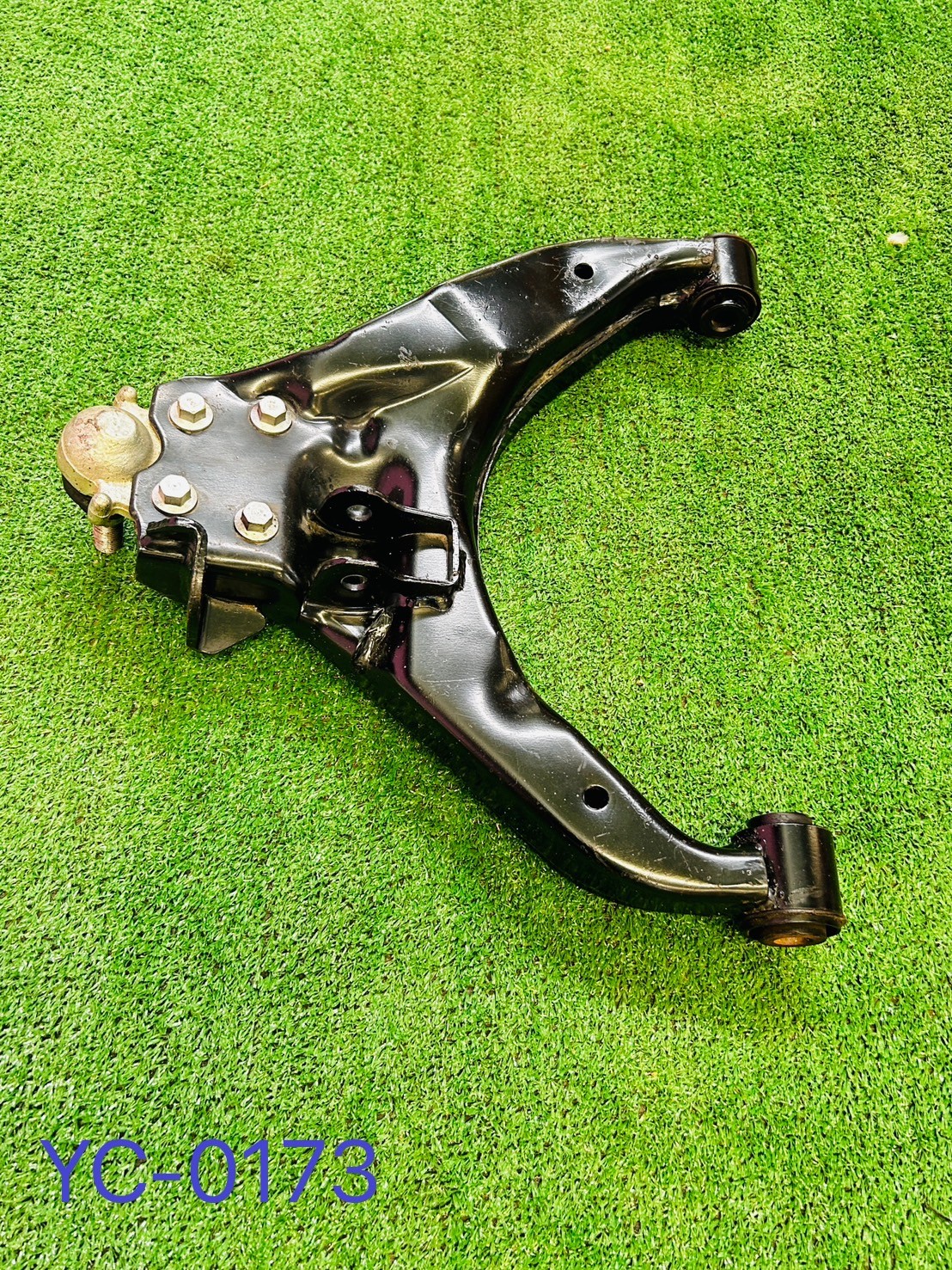 ปีกนกล่าง R Isuzu D-Max 2012-19 ตัวสูง ใหม่เทียม