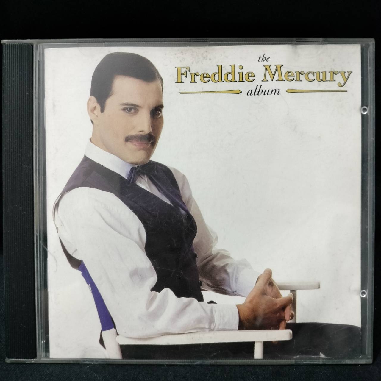 Freddie Mercury – The Freddie Mercury Album / GERMANY / ปกมีคราบฝุ่นเก่าเก็บบ้าง / แผ่นดี
