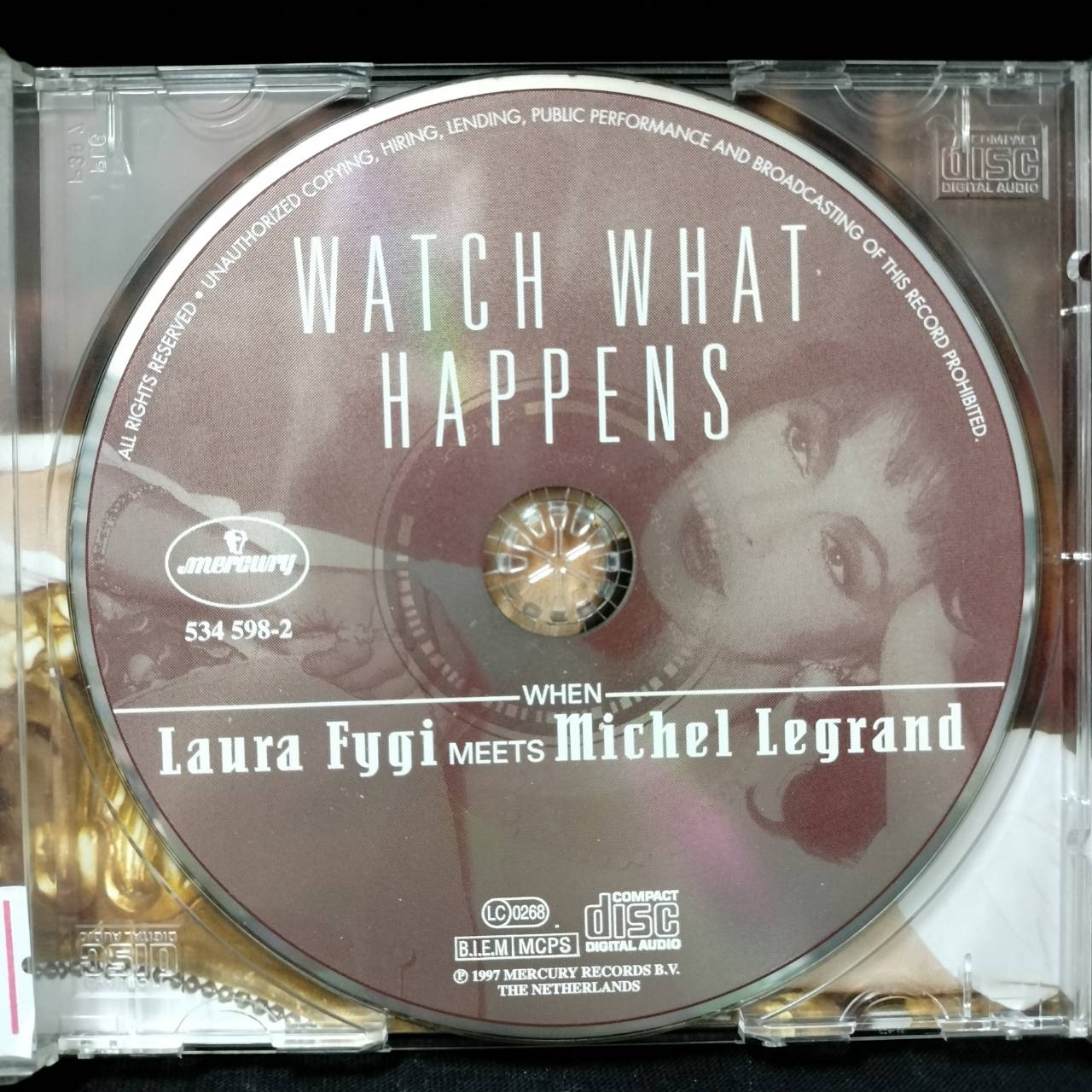 Laura Fygi – Watch What Happens When Laura Fygi Meets Michel Legrand / NATHERLANDS / แผ่นดี