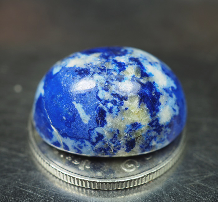 ลาพิส ลาซูลีสีฟ้า (Blue Lapis Lazuli) 20.45 กะรัต