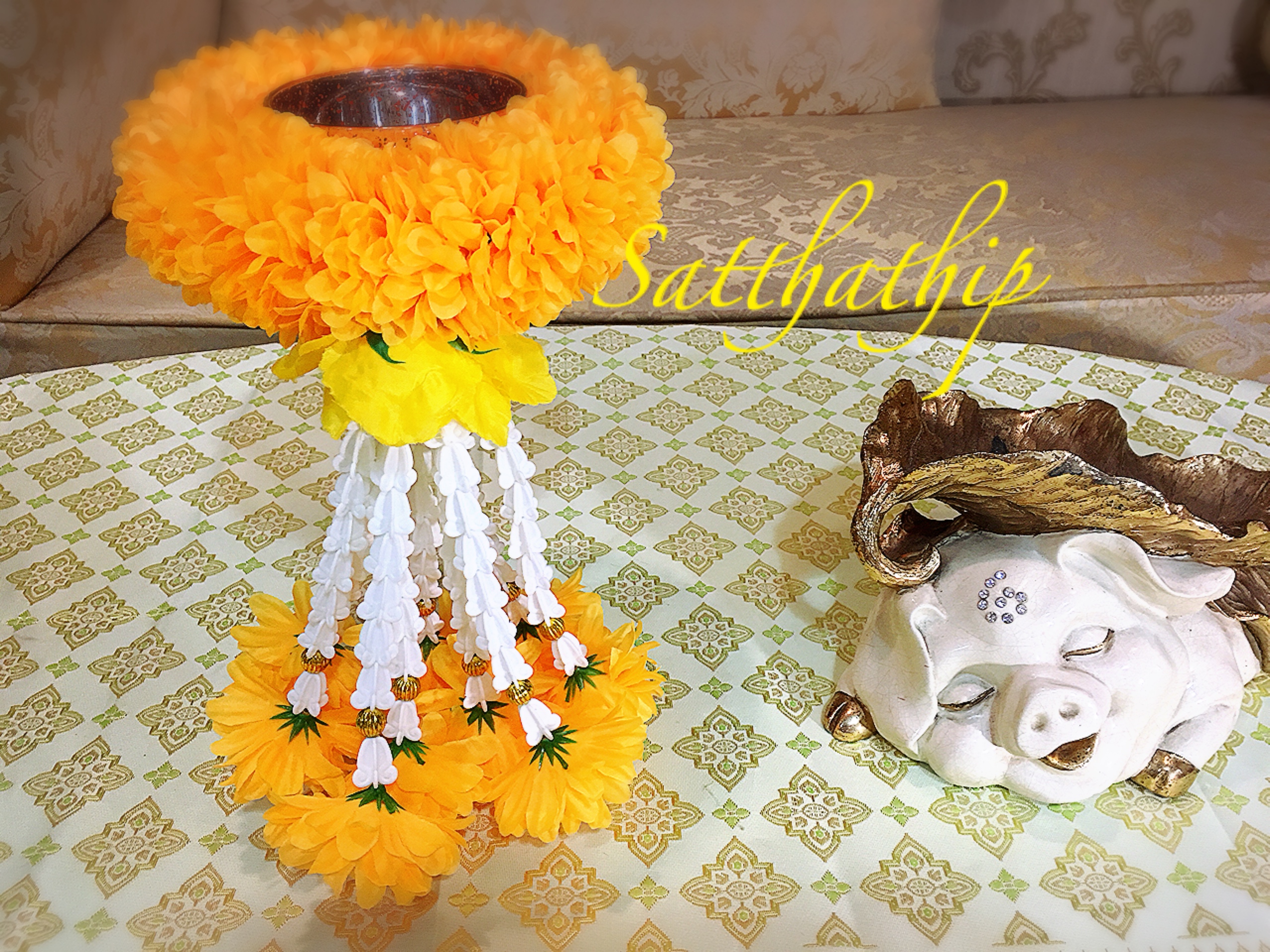 พวงมาลัยผ้า - พวงมาลัยดอกมัม ประดิษฐ์ - พวงมาลัยถวายศาลพระภูมิ - Fabric Garland