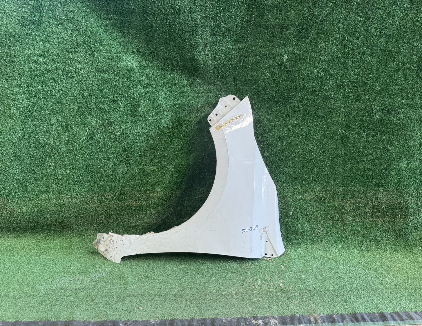 บังโคลนหน้า L Toyota Yaris 2014-16