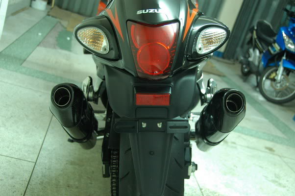 ท่อ Yoshimura R77 สำหรับ Hayabusa 08-21 (For Exhibition only)